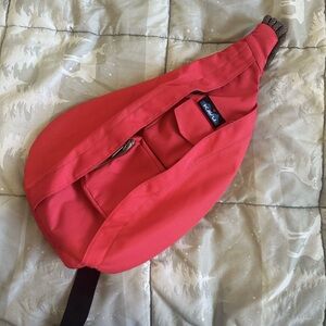 Kava sling bag bright pink